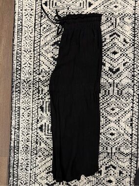 NWOT Petal & Pup Linen Ankle Pants